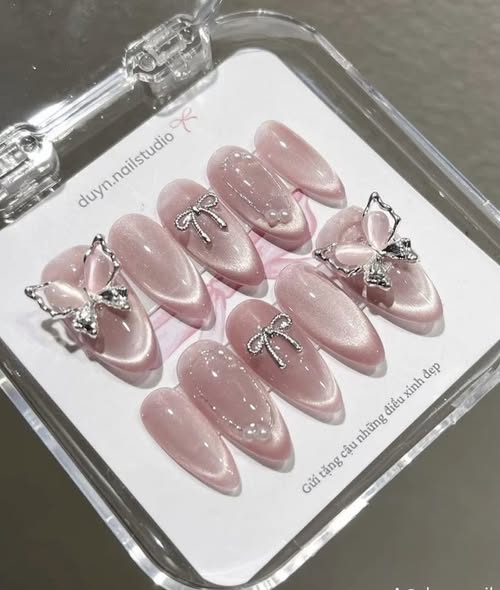 Nailbox tối giản: Xu hướng làm đẹp nhanh, sang trọng nhất 2026