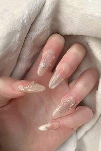 Nailbox trong suốt đính đá